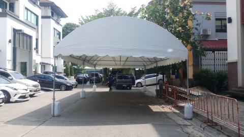 ให้เช่าเต็นท์ขาวใหญ่